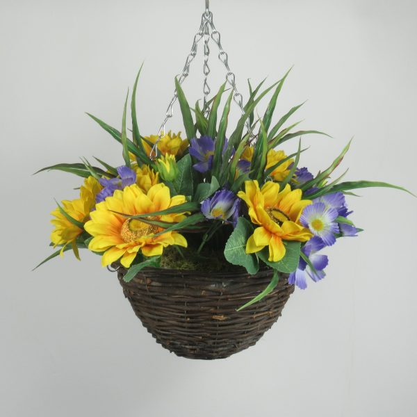 Hanging basket with faux-sunflowers and cosmos - Image 2